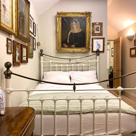 Enchanting 1 Bedroom Home With Kitchen Saffron Walden Buitenkant foto
