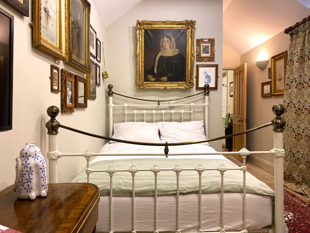 Enchanting 1 Bedroom Home With Kitchen Saffron Walden Buitenkant foto